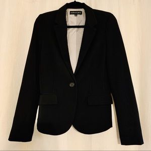 ❤️ 2/$10 Black blazer